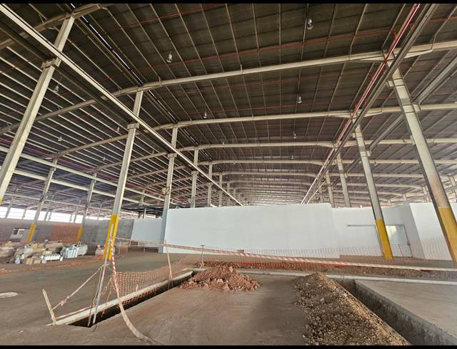 24,057M² WAREHOUSE TO LET IN WILBART